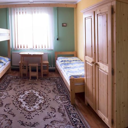Turisticka Ubytovna Forgac Oravsky Podzamok Buitenkant foto
